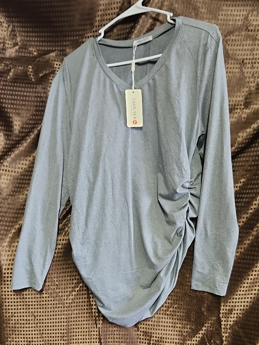 KODIAK Women's Long Sleeve Ruched Side Tee in Gray
